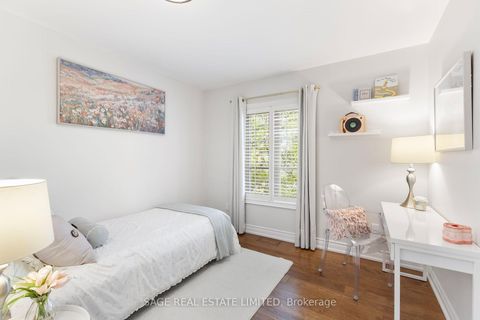 Photo 30 at 1 Caldow Road, Forest Hill North, Toronto