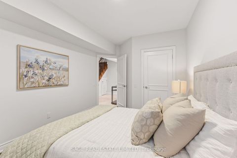 Photo 34 at 1 Caldow Road, Forest Hill North, Toronto