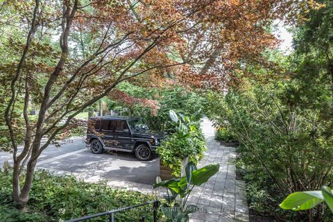 Photo 33 at 2 - 78 Crescent Road, Moore Park, Toronto