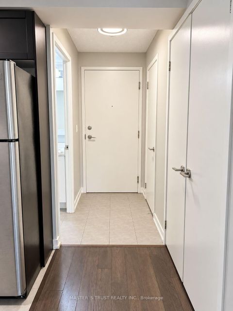 Photo 3 at 302 - 812 Lansdowne Avenue, Junction, Toronto