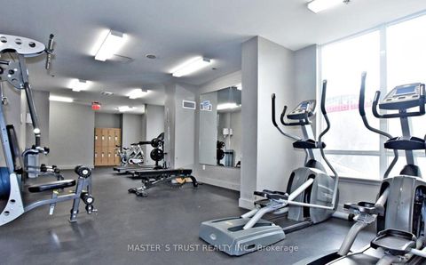 Photo 23 at 302 - 812 Lansdowne Avenue, Junction, Toronto