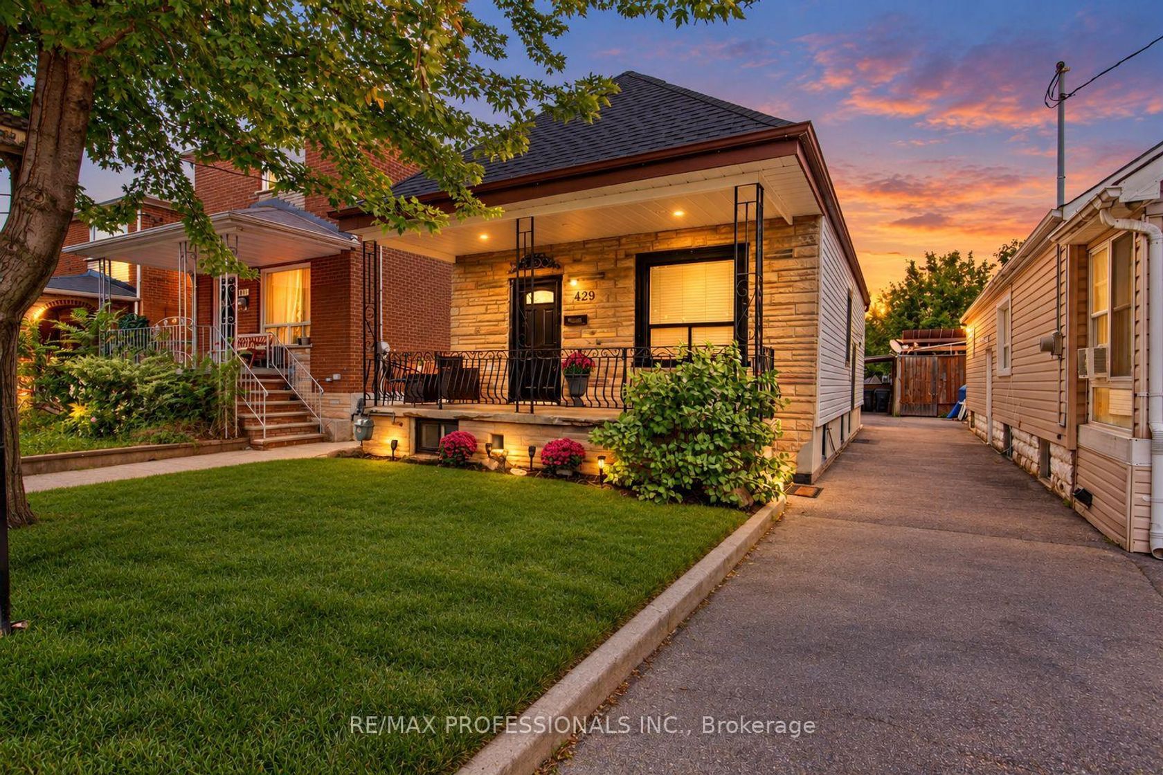 429 Gilbert Avenue, Fairbank, Toronto 