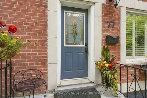 Photo 3 at 77 Glen Davis Crescent, Danforth, Toronto