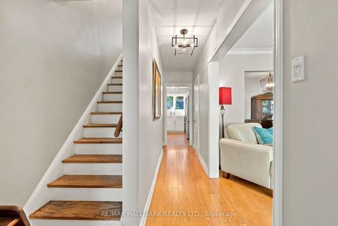 Photo 6 at 77 Glen Davis Crescent, Danforth, Toronto