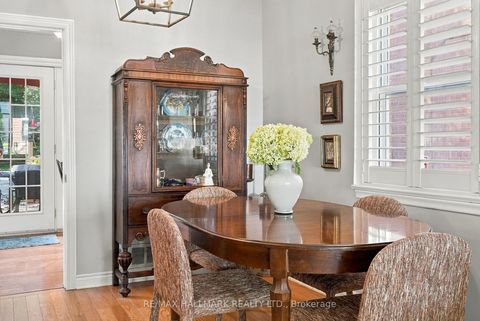 Photo 15 at 77 Glen Davis Crescent, Danforth, Toronto