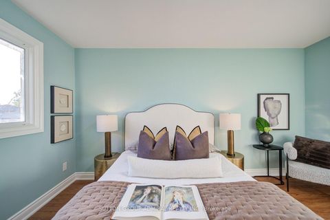 Photo 23 at 78 Clayhall Crescent, York University Heights, Toronto