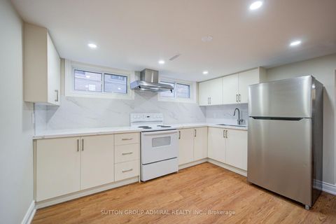 Photo 37 at 78 Clayhall Crescent, York University Heights, Toronto