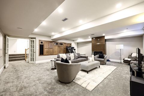 Photo 46 at 10 Field Avenue, Leaside, Toronto