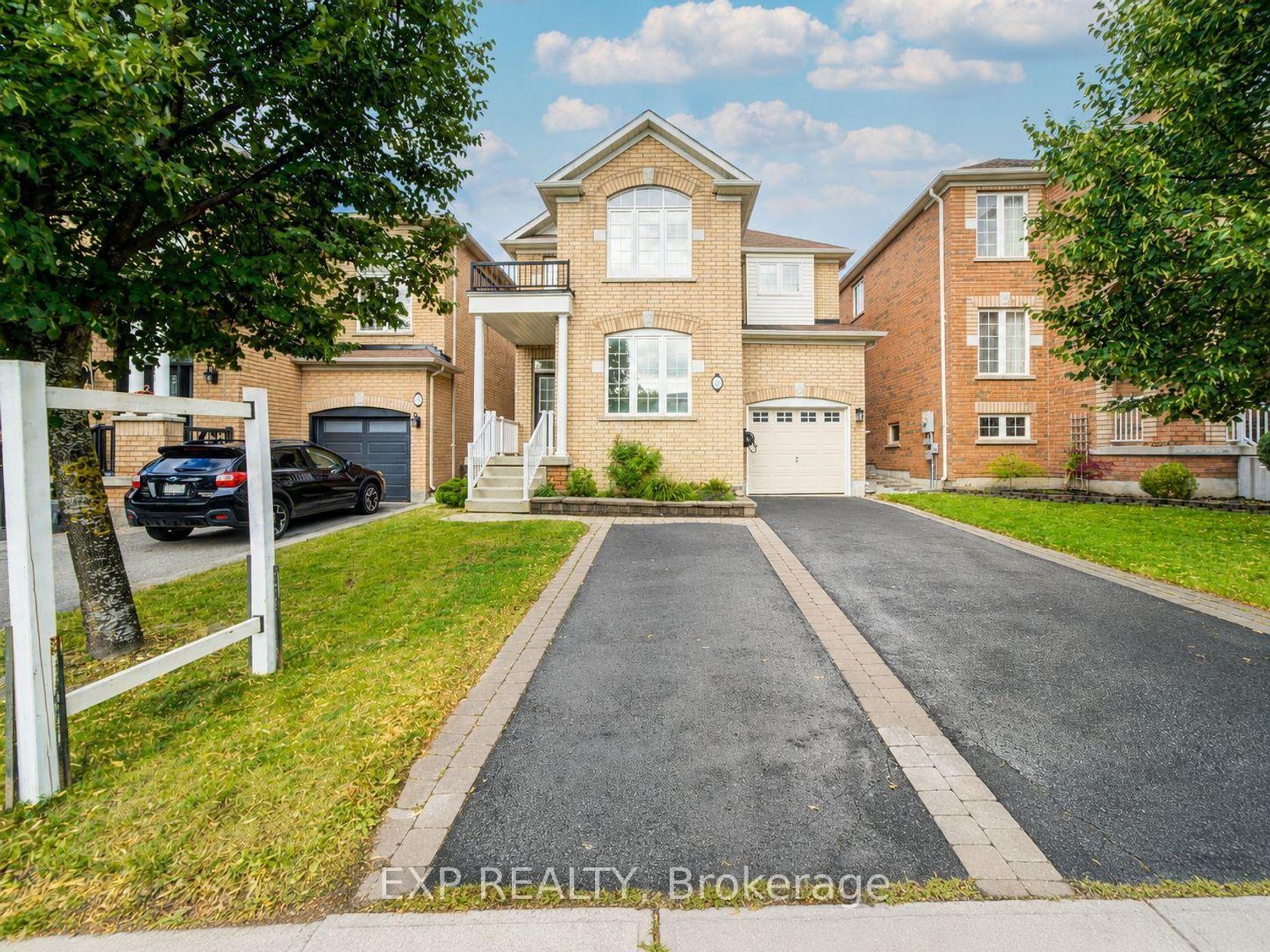 76 Ford Wilson Boulevard, Woodland Hill, Newmarket photo number 2