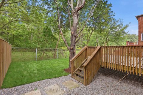 Photo 13 at 95 Whistling Hills Drive, Milliken, Toronto