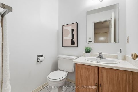 Photo 15 at 95 Whistling Hills Drive, Milliken, Toronto