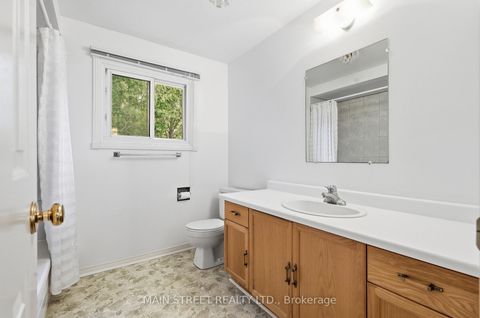 Photo 21 at 95 Whistling Hills Drive, Milliken, Toronto