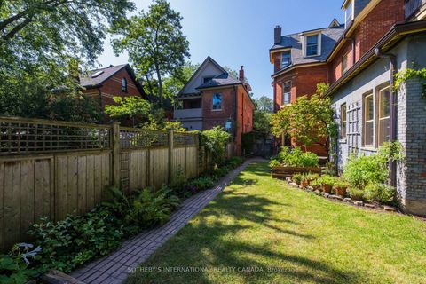 Photo 23 at 21 Rose Avenue, South St. James Town, Toronto