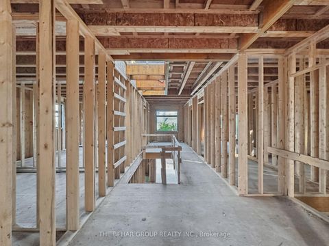 Photo 18 at 188 Crestwood Road, Yorkhill, Vaughan