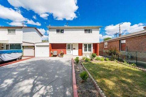 Photo 1 at 71 Sultan Pool Drive, Clairville, Toronto