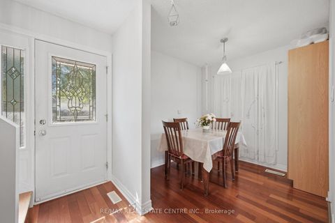 Photo 3 at 71 Sultan Pool Drive, Clairville, Toronto