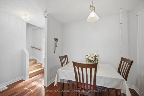 Photo 9 at 71 Sultan Pool Drive, Clairville, Toronto