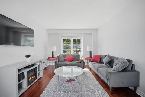 Photo 10 at 71 Sultan Pool Drive, Clairville, Toronto