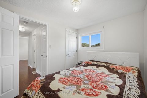 Photo 23 at 71 Sultan Pool Drive, Clairville, Toronto