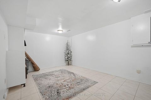 Photo 30 at 71 Sultan Pool Drive, Clairville, Toronto
