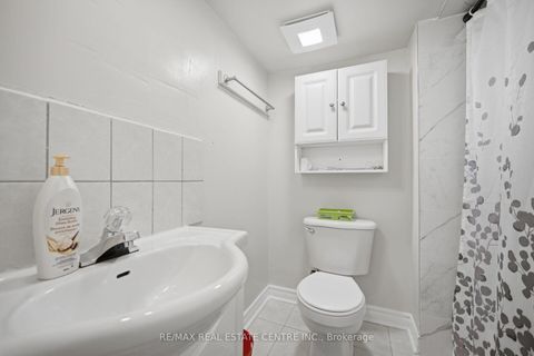 Photo 33 at 71 Sultan Pool Drive, Clairville, Toronto