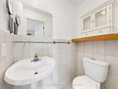 Photo 15 at 21 Grove Park Crescent, Don Valley Village, Toronto