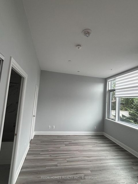 Photo 4 at 106 - 3220 Sheppard Avenue E, Sullivan, Toronto