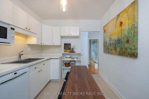 Photo 7 at 28 Singleton Road, Maryvale, Toronto
