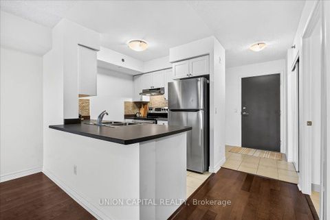 Photo 7 at 602 - 35 Saranac Boulevard, Lawrence, Toronto