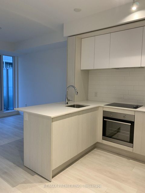 Photo 17 at 912 - 225 Sumach Street, Regent Park, Toronto