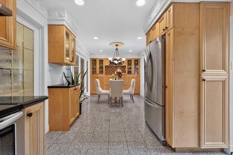 Photo 17 at 162 Goulding Avenue, Newtonbrook West, Toronto