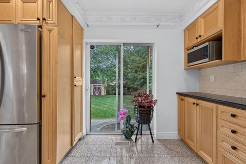Photo 19 at 162 Goulding Avenue, Newtonbrook West, Toronto