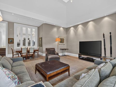 Photo 13 at 17 Alderbrook Drive, Don Mills, Toronto