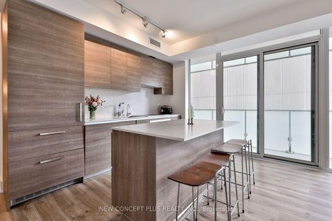 Photo 6 at 405 - 200 Bloor Street W, Annex, Toronto