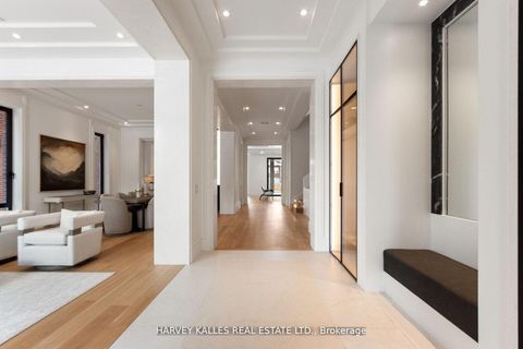 Photo 4 at 370 Glengrove Avenue W, Lawrence Park South, Toronto