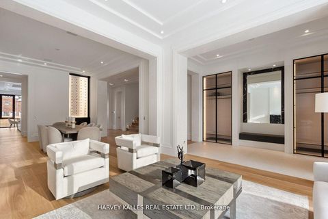 Photo 8 at 370 Glengrove Avenue W, Lawrence Park South, Toronto