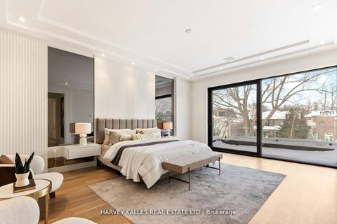 Photo 24 at 370 Glengrove Avenue W, Lawrence Park South, Toronto