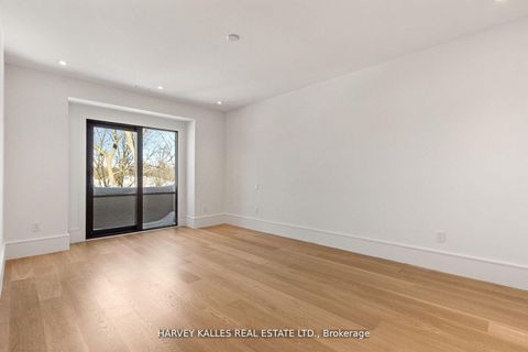 Photo 38 at 370 Glengrove Avenue W, Lawrence Park South, Toronto