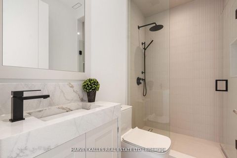 Photo 39 at 370 Glengrove Avenue W, Lawrence Park South, Toronto