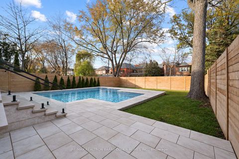 Photo 48 at 370 Glengrove Avenue W, Lawrence Park South, Toronto