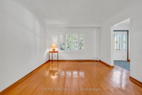 Photo 5 at 30 Woodmount Avenue, Danforth, Toronto