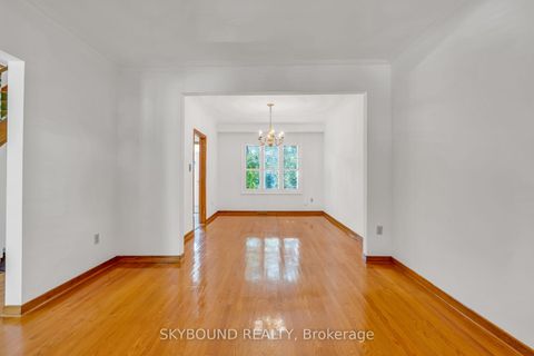 Photo 6 at 30 Woodmount Avenue, Danforth, Toronto