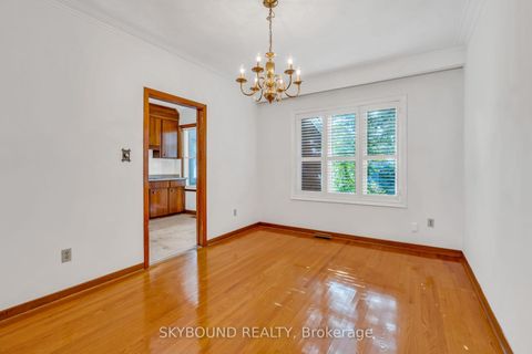 Photo 9 at 30 Woodmount Avenue, Danforth, Toronto