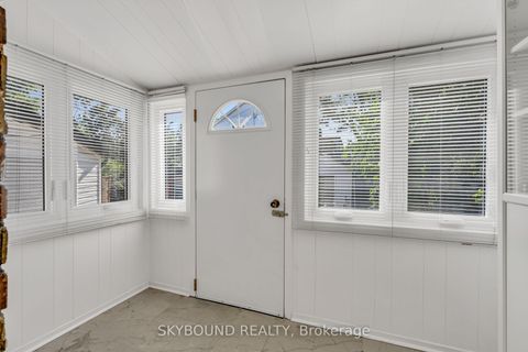 Photo 12 at 30 Woodmount Avenue, Danforth, Toronto
