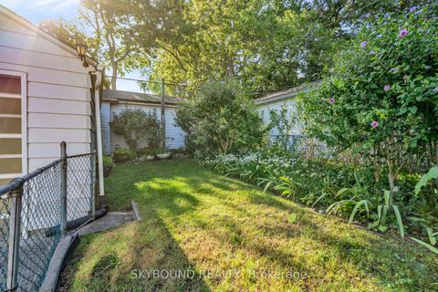 Photo 27 at 30 Woodmount Avenue, Danforth, Toronto