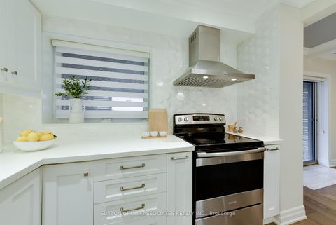 Photo 16 at 71 Kersdale Avenue, Eglinton West, Toronto