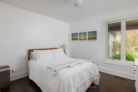 Photo 32 at 19 Oldham Road, Rosethorn, Toronto