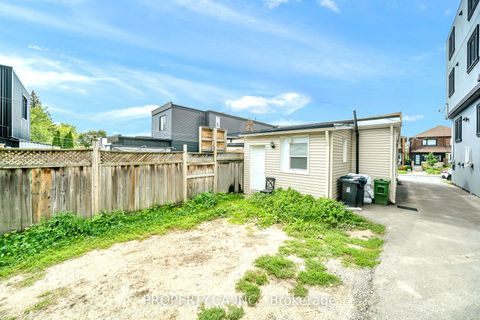 Photo 2 at 285 Robina Avenue, Oakwood Village, Toronto