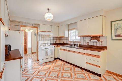 Photo 10 at 50 Chillery Avenue, Eglinton East, Toronto