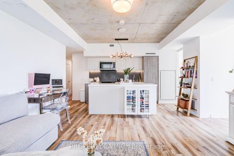 Photo 4 at 607 - 25 Baseball Place, South Riverdale, Toronto